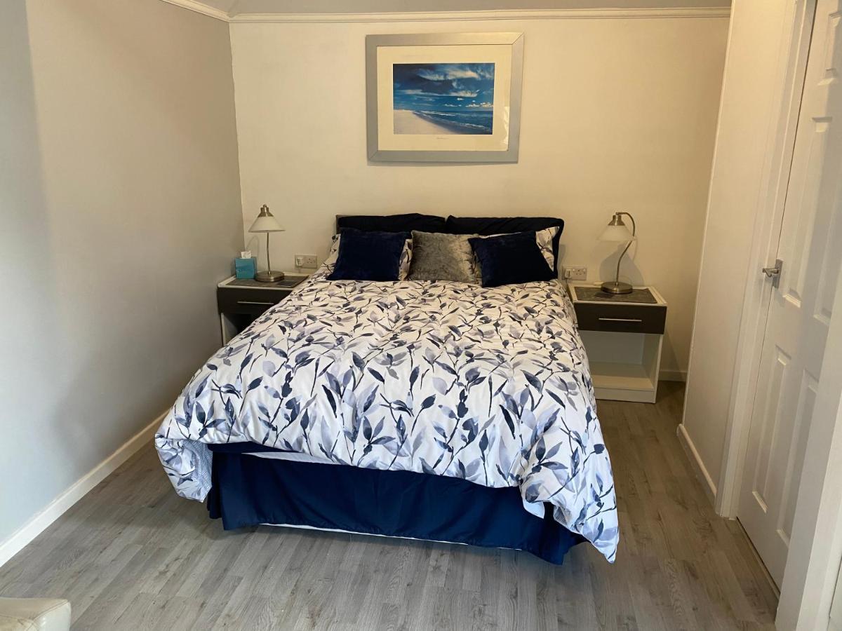 Garden Lodge Allesley Экстерьер фото